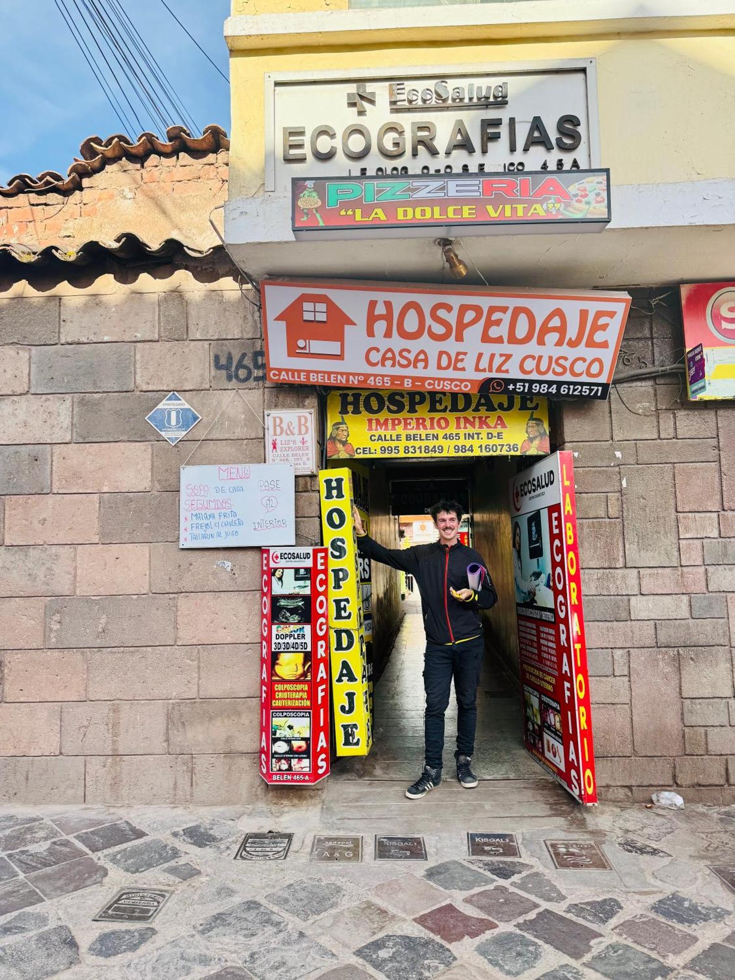 Ukumari Hostel Cusco Exterior photo